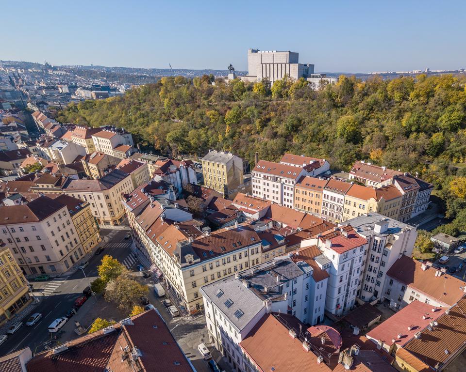 Downtown Suites Chlumova Prague Ngoại thất bức ảnh