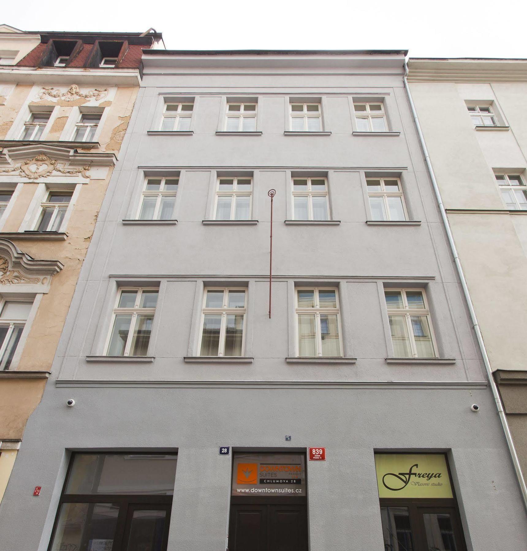 Downtown Suites Chlumova Prague Ngoại thất bức ảnh